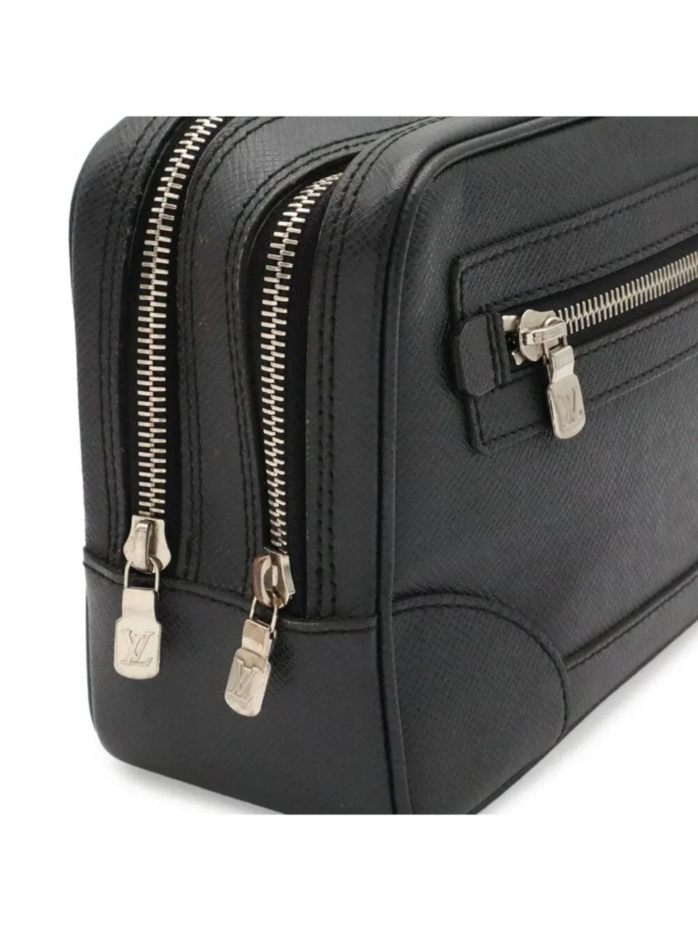 Louis Vuitton Taiga Pavel Clutch Leather Ardoise Black Silver
